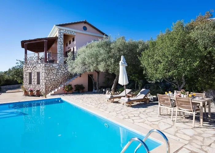 Yasemi By Vintage Travel *